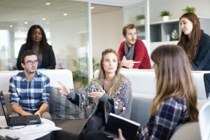 Site oficial da empresa GEO + SEO motor duplo: um conjunto de sites espalhados por 300 cidades em todo o país